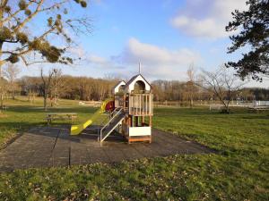 Appartements T1 BIS de 27m2 a BARBOTAN -Minimum 21 nuits - au calme #VACANCES#CURE-lac et piscine a 1 km, : Appartement 1 Chambre