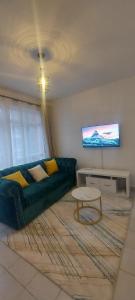 Hipsonic Studio Apartment RaceCourse Gardens