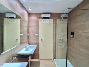 BnS Sierra Nevada Suites