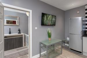 Central Roof Terrace Apartment