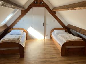 Chalets Chalet Merville-Franceville-Plage, 4 pieces, 6 personnes - FR-1-487-226 : photos des chambres