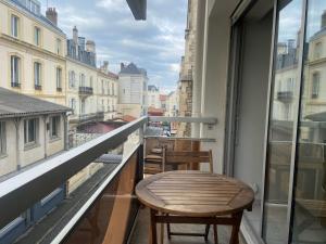 Appartement Biarritz, 1 pièce, 2 personnes - FR-1-239-734