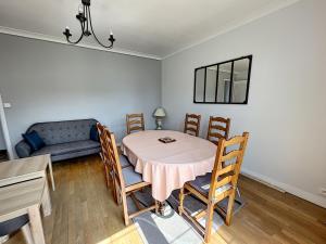 Maisons de vacances Maison Donville-les-Bains, 4 pieces, 7 personnes - FR-1-361-425 : photos des chambres