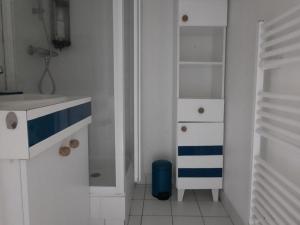 Appartements Appartement Arzon, 2 pieces, 4 personnes - FR-1-639-25 : photos des chambres