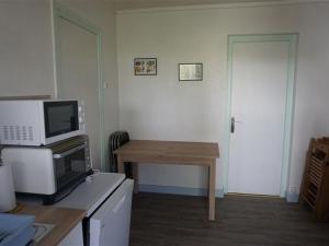 Appartements Appartement Mont-Dore, 3 pieces, 6 personnes - FR-1-415-127 : photos des chambres