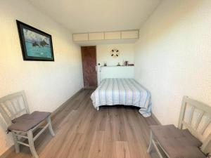 Appartement 2 pièces avec terrasse privative, animaux admis - FR-1-487-332