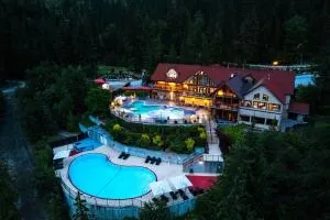 Halcyon Hot Springs Resort - Nakusp