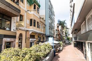 Las Canteras Lighthouse