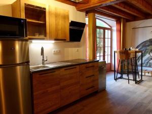Charmant gîte près du Mans : calme, confort, commerces à proximité, idéal pour 2 pers. - FR-1-410-273