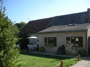 Maison paisible avec jardin clos, terrasse, proche lac dEguzon et villages médiévaux - FR-1-591-102