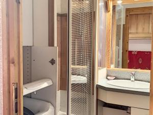 Appartements Studio cosy pour 3 avec terrasse, parking et casier a ski a Combloux - FR-1-560-77 : photos des chambres