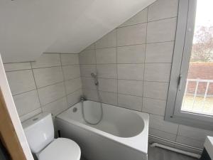 Studio central avec Wi-Fi proche des Thermes de La Roche-Posay - FR-1-541-82