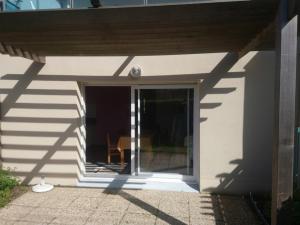 Appartements Appartement Arzon, 3 pieces, 6 personnes - FR-1-639-12 : Appartement (6 Adultes)