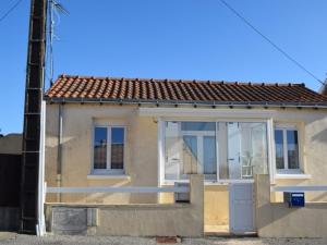 Maisons de vacances Maison La Bernerie-en-Retz, 3 pieces, 6 personnes - FR-1-612-76 : photos des chambres