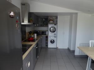 Maisons de vacances Maison Erdeven, 4 pieces, 6 personnes - FR-1-397-53 : photos des chambres