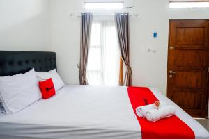 RedDoorz Syariah near RS Hermina Yogyakarta