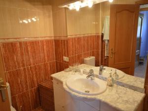 Casa con piscina privada, jardín, barbacoa, wifi y despacho en Costa Brava - ES-89-83