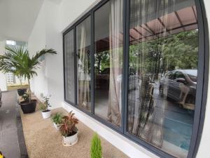 Bunga Raya Villa By Malvacae Homestays Shah Alam