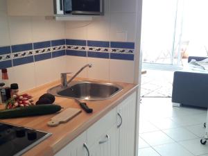 Studio face mer avec garage et proche centre ville, plage, commerces - FR-1-197-486