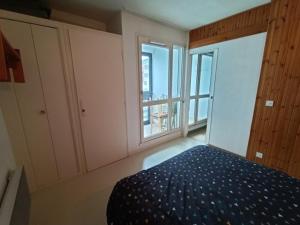 Appartement cosy 6 pers, proche pistes, balcon, casier à skis, parking gratuit - FR-1-602-25