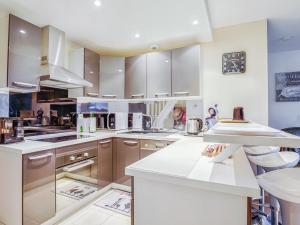 Maison T5 à Biscarrosse avec 4 chambres, clim, WIFI, terrasse, proche activités et plages - FR-1-521-156