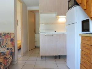 Villa Familiale 8 Pers. à 600m de la Plage avec Piscine et Terrasse Ensoleillée à Cap dAgde - FR-1-249-103