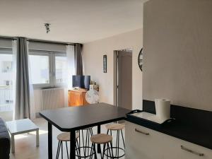 Appartements Appartement Saint-Jean-de-Luz, 2 pieces, 4 personnes - FR-1-239-586 : photos des chambres