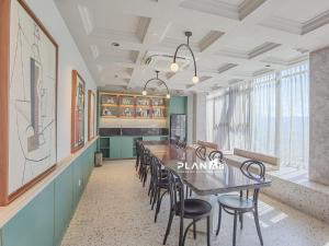 Scarletz Suites by Stevvy KL Home Stay