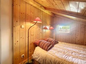 Appartement cosy avec mezzanine, au pied des pistes à Combloux, parking inclus - FR-1-560-25