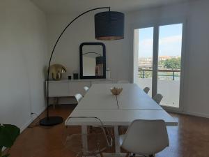 Appartements Ciboure : T4 spacieux avec balcon et veranda, proche golf - FR-1-239-554 : photos des chambres