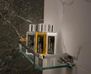Artistry Suites