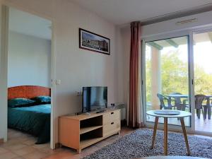 Appartements Appartement avec piscine proche plage et centre de Socoa - FR-1-239-511 : photos des chambres