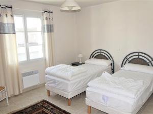 Maisons de vacances Maison Jard-sur-Mer, 4 pieces, 6 personnes - FR-1-485-76 : photos des chambres