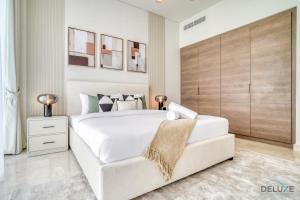 Peaceful 1BR at The Anwa By Omniyat Dubai Maritime City by Deluxe Holiday Homes