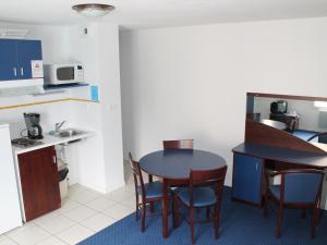 Appartement La Roche-Posay, 2 pièces, 4 personnes - FR-1-541-13