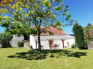 Charmante longère 80m² à 6km des Thermes - Terrasse, Jardin, Barbecue, Animaux acceptés - FR-1-541-31 - Tournon-Saint-Pierre