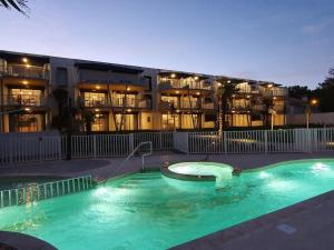 Appartement pour 4 pers avec terrasse, jardin, piscine et accès plage - Animaux admis - FR-1-194-218