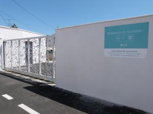 Appartement pour 4 pers avec terrasse, jardin, piscine et accès plage - Animaux admis - FR-1-194-218