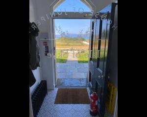 House of Juniper - Luxury Accessible Apartment