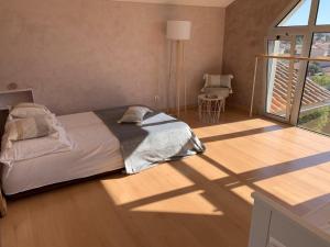 Magnifique T2 Duplex à Arcachon avec Terrasse, WiFi, à 100m de la Plage - FR-1-374-160