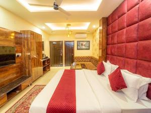 JINDAL SQUARE CHANDIGARH ZIRAKPUR