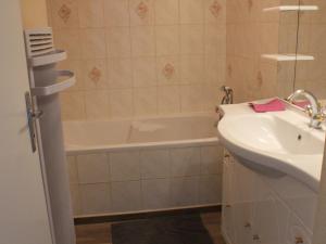 Duplex spacieux avec parking à Fort-Mahon-Plage - FR-1-482-71