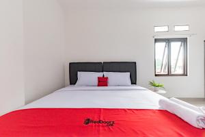RedDoorz @ Suryakencana Bogor