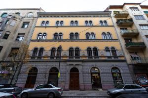 Palace Quarter Suite