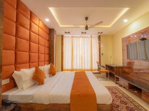 JINDAL SQUARE CHANDIGARH ZIRAKPUR