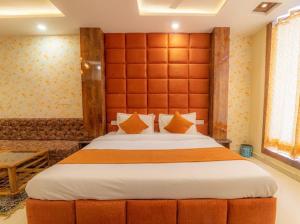 JINDAL SQUARE CHANDIGARH ZIRAKPUR