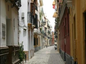 Minimalismo de Vanguardia con altas calidades 2 hab- speed wifi -ac - 3hvězdičkové hotely ve městě Sevilla