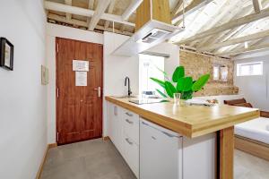 Trinitarios Apartment