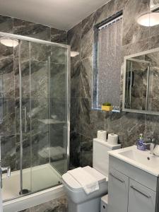 Luis apartments in Leeds