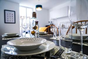 Appartements Le Petit Marin • Cosy • Netflix & Wifi • Proche Centre-Ville : photos des chambres